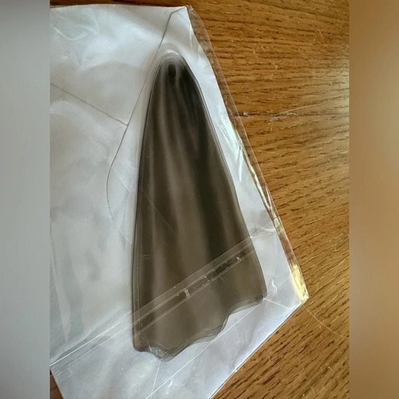 Transparent Ghost Bookmark (3 pack) A Spooky Addition to Your Reading Collection - Picture 4 of 8